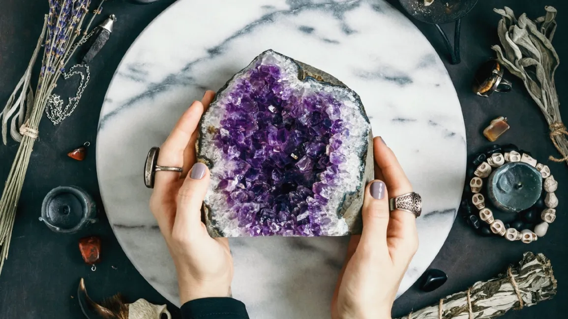 Gemstone Amethyst Eye Mask Gemstone Amethyst Eye Mask